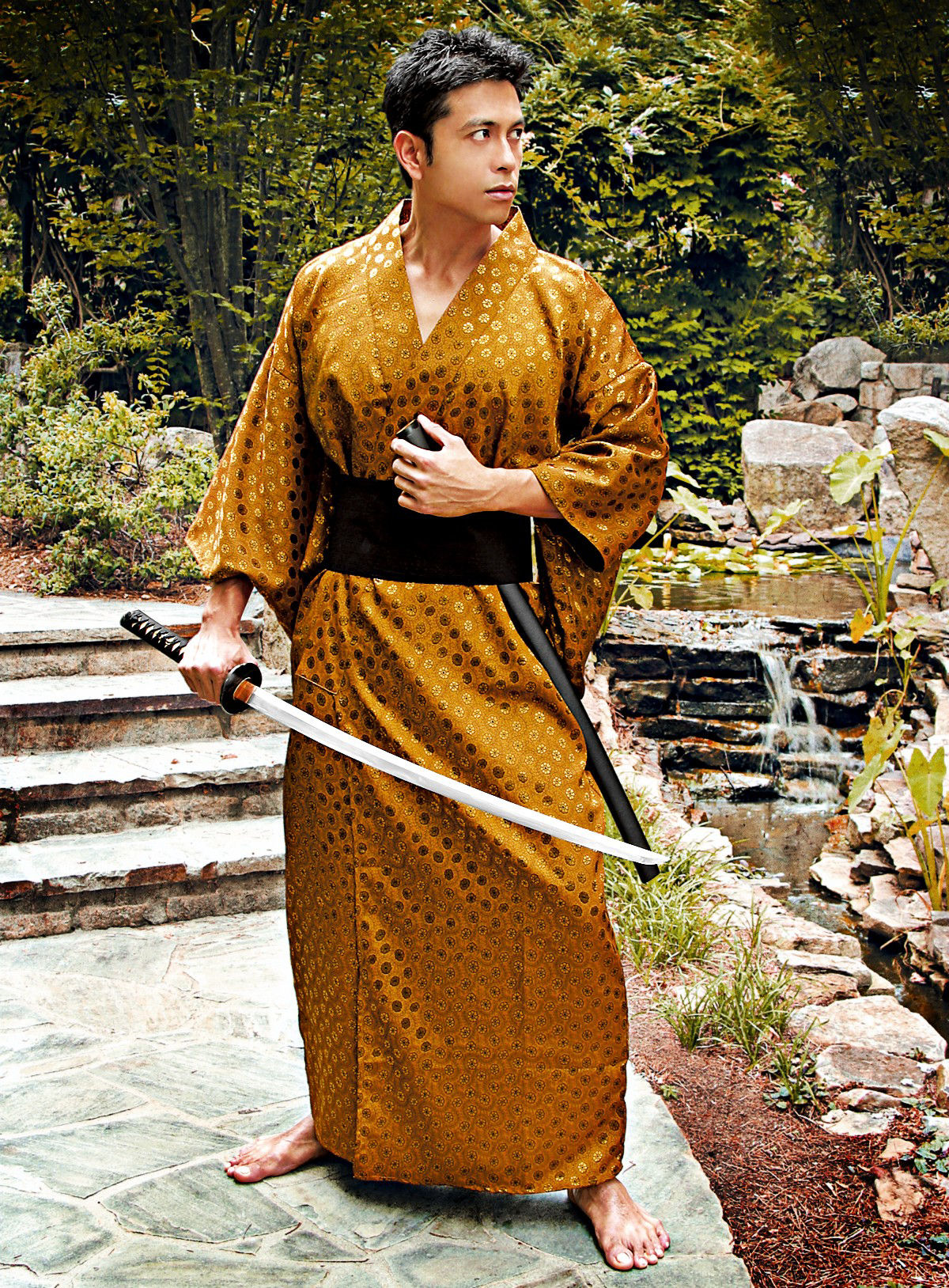 Goldener Kimono 