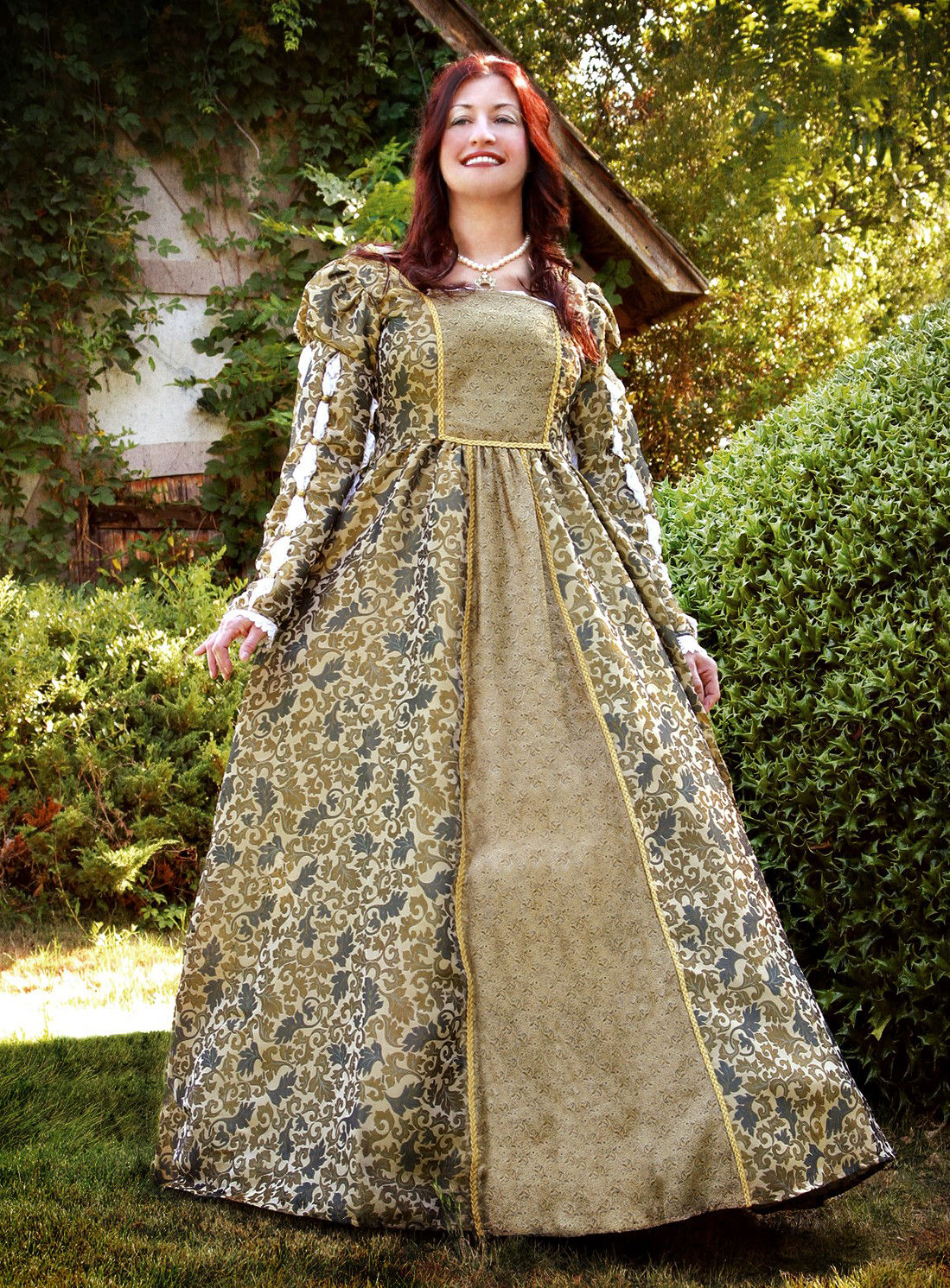 Renaissance Kleid mit floralem Muster 