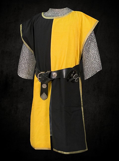 Surcoat Black & Yellow
